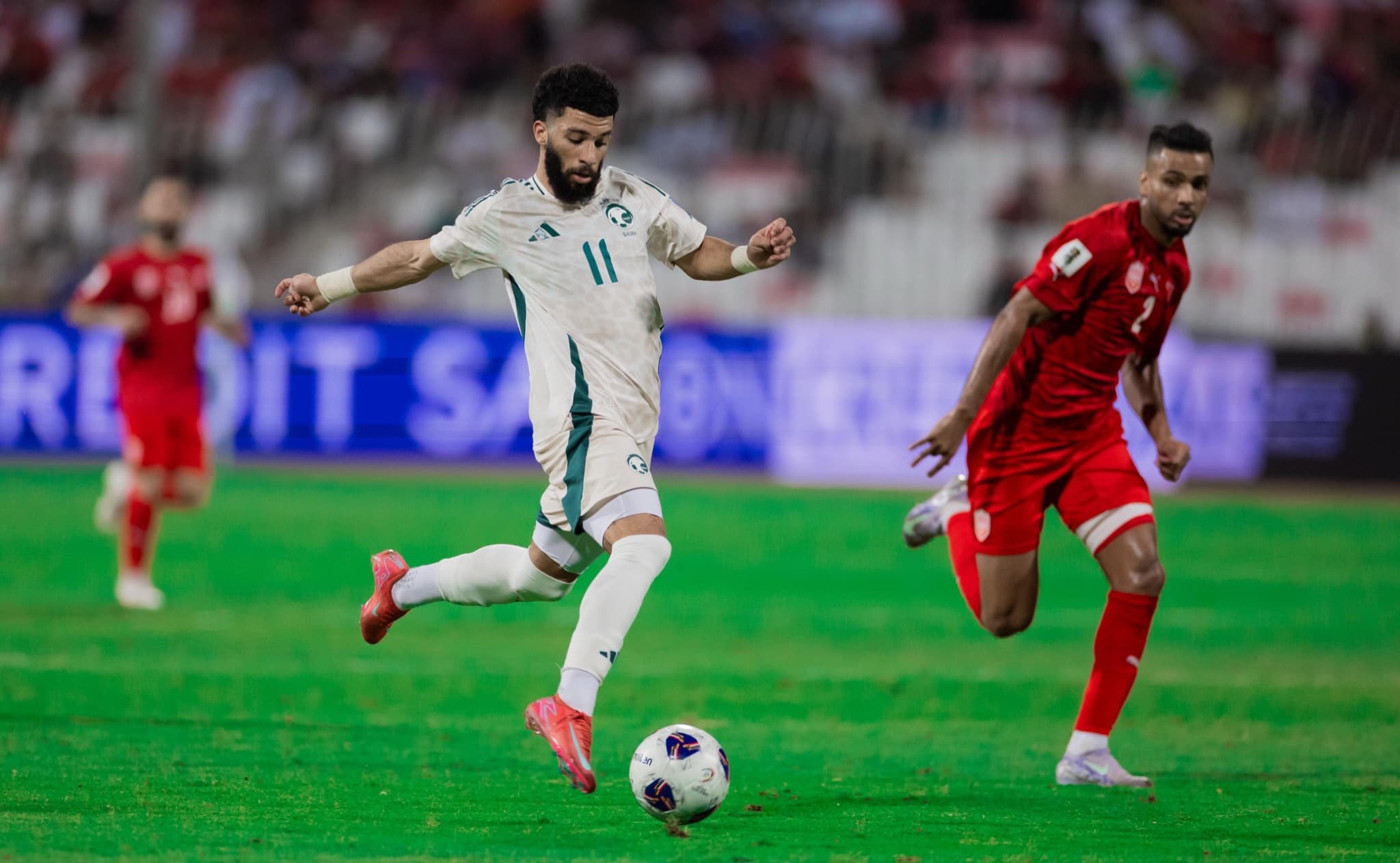 منتخب السعودية يفوز علي البحرين بثنائية في تصفيات كأس العالم 2026