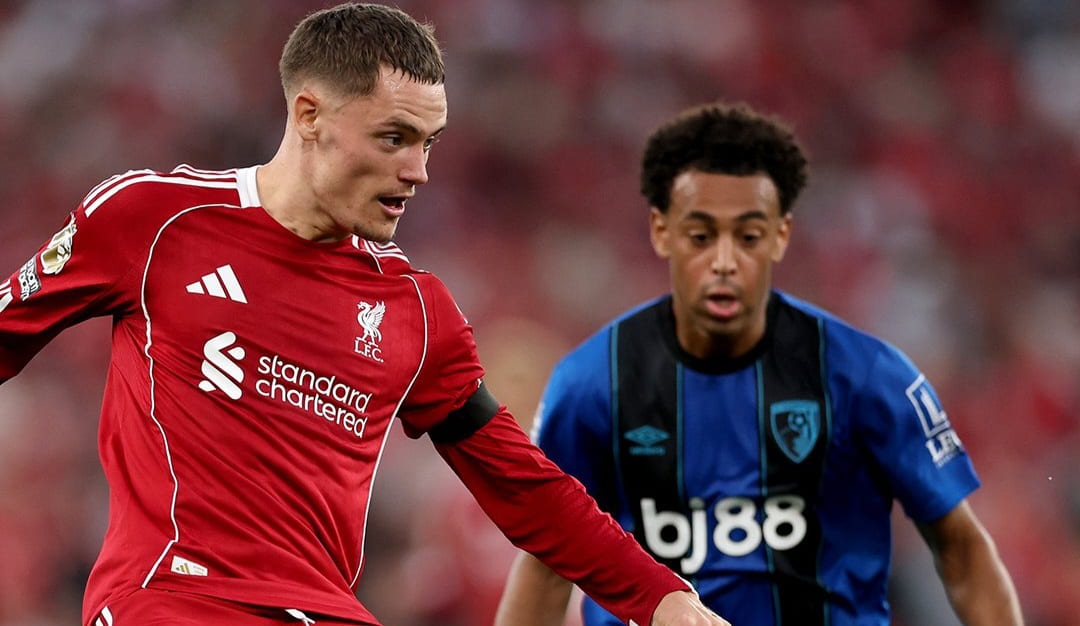 ليفربول يبدأ مشواره في الدفاع عن اللقب بفوز مثير على بورنموث